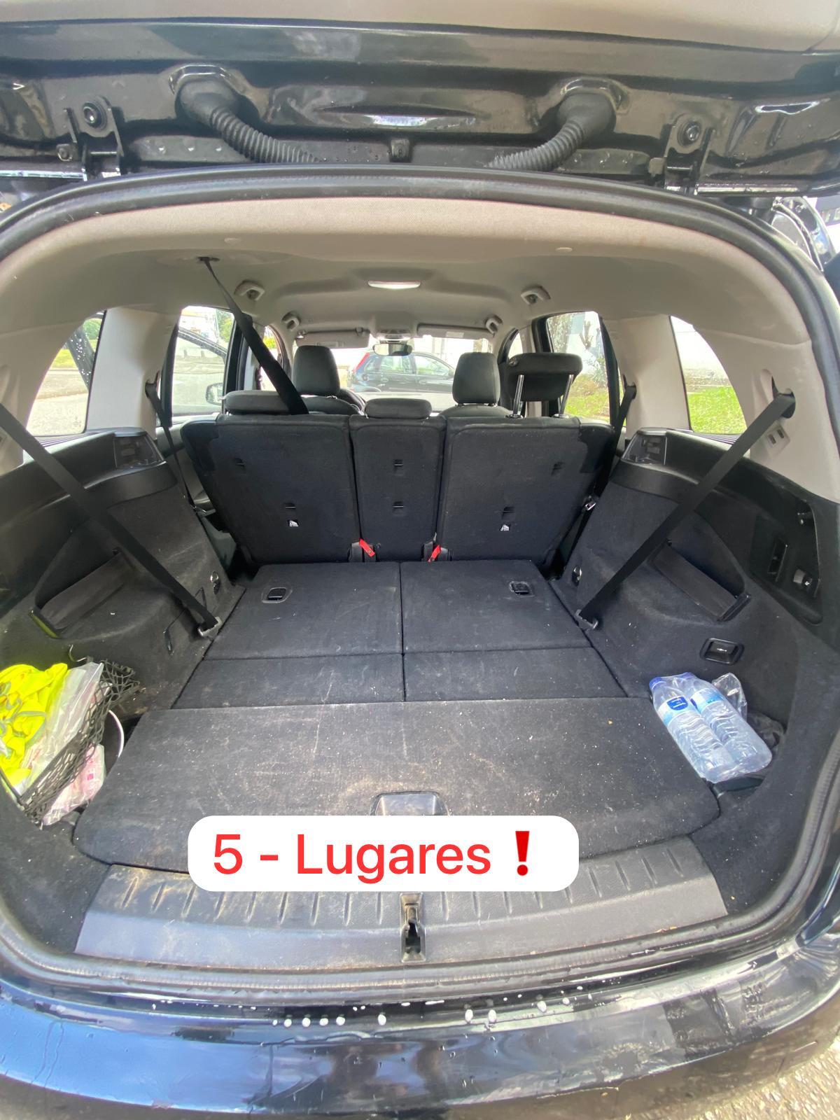 BMW 216D SUV Gran Tourer