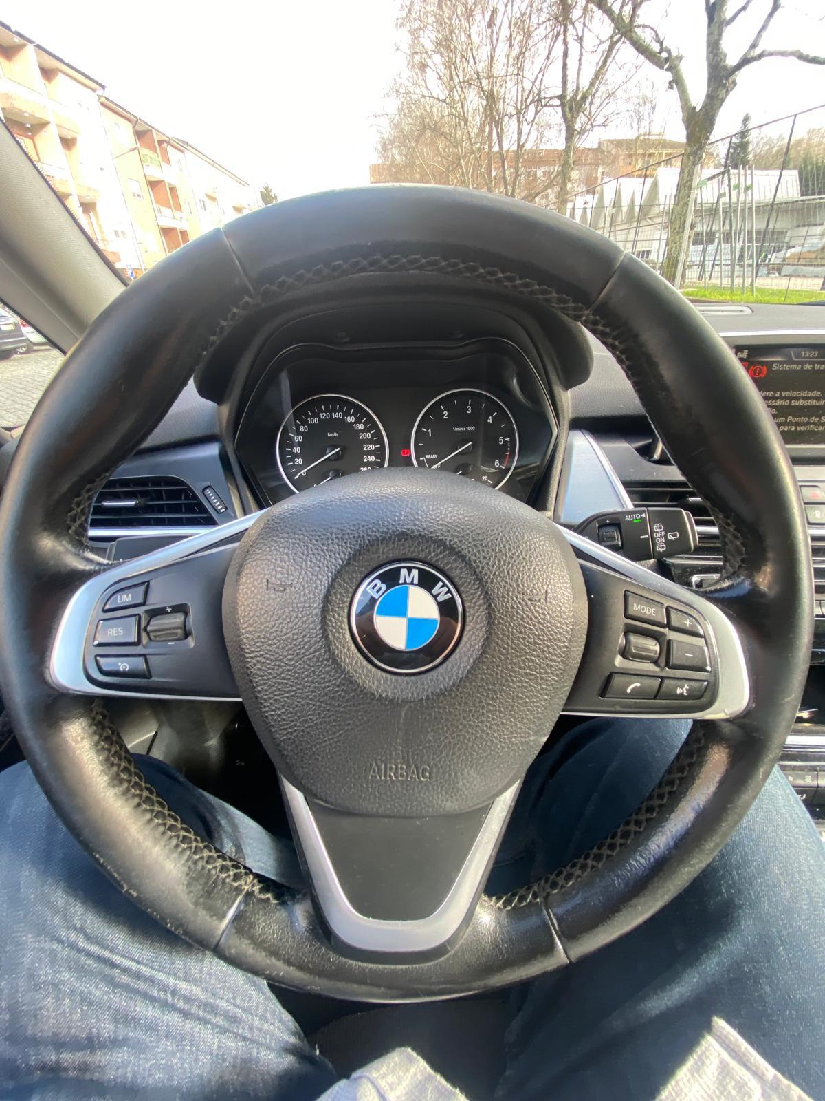 BMW 216D SUV Gran Tourer